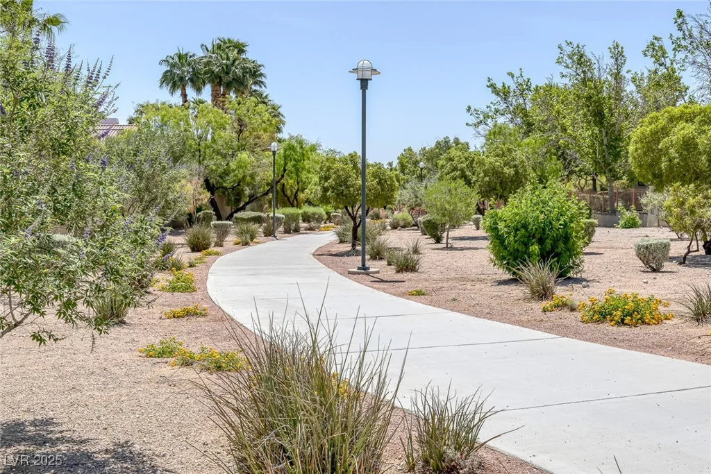 10113 Plomosa, Las Vegas, NV 89134
