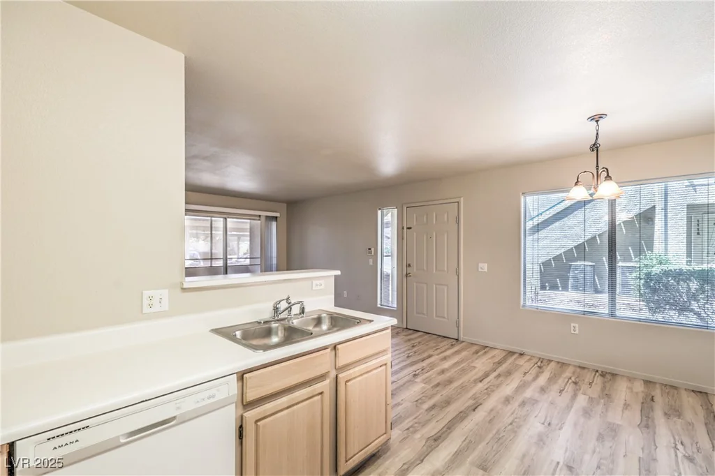 5710 Tropicana, Las Vegas, NV 89122