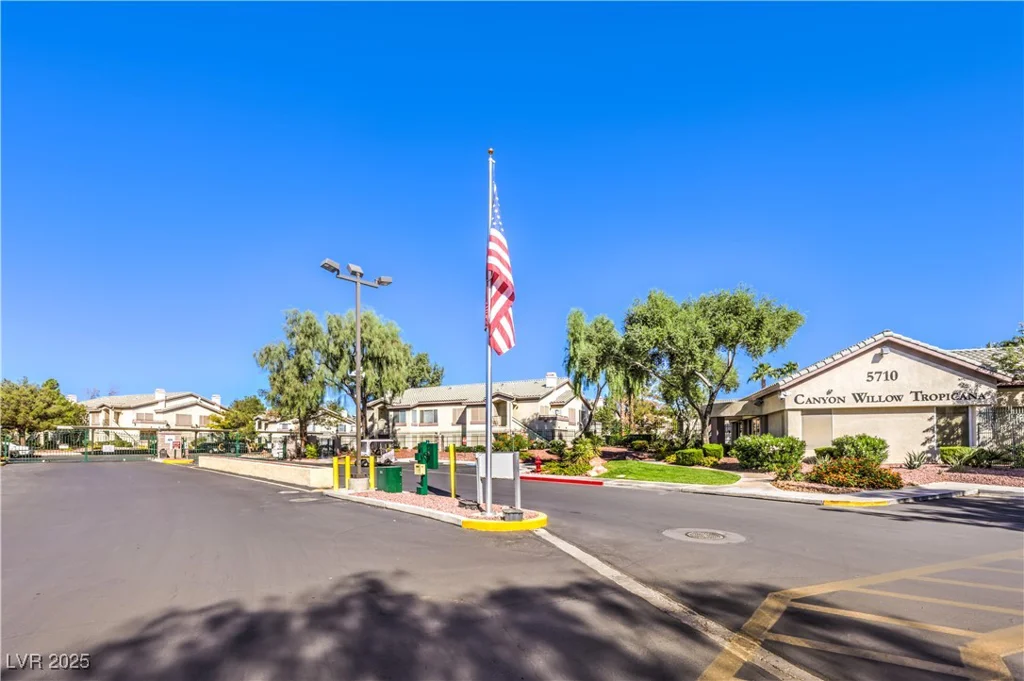 5710 Tropicana, Las Vegas, NV 89122