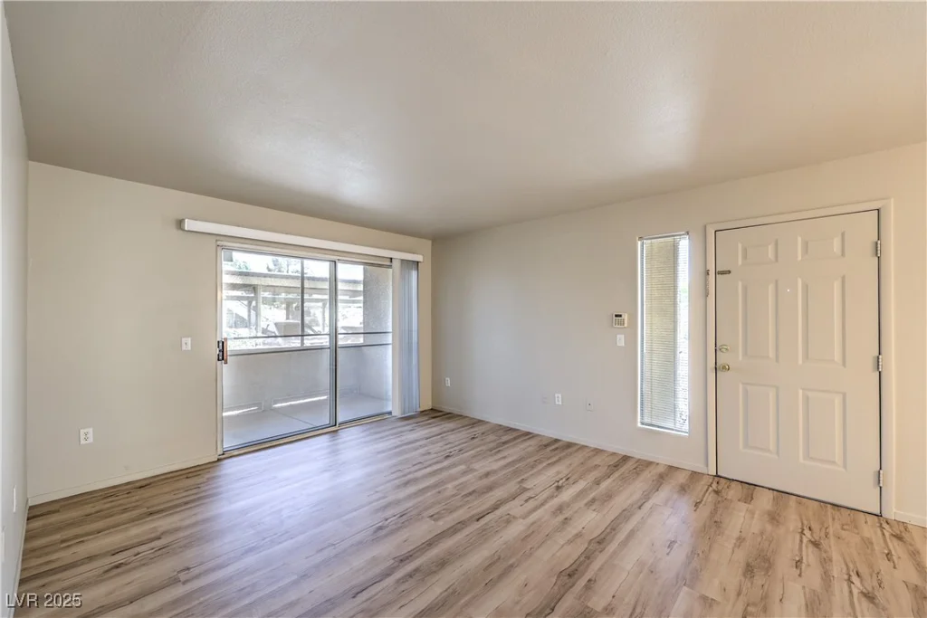 5710 Tropicana, Las Vegas, NV 89122