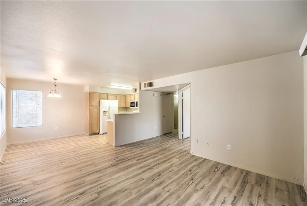 5710 Tropicana, Las Vegas, NV 89122