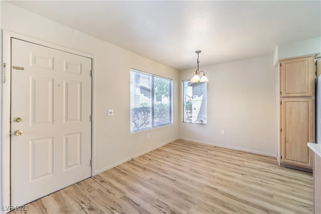 5710 Tropicana, Las Vegas, NV 89122