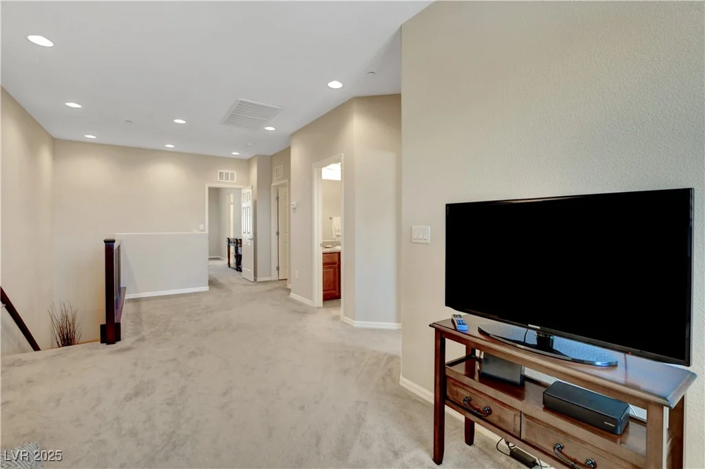 1560 Plaza Centre, Las Vegas, NV 89135