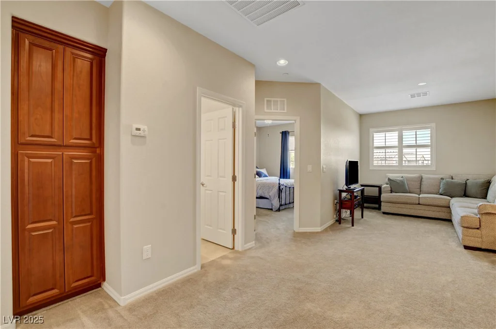 1560 Plaza Centre, Las Vegas, NV 89135