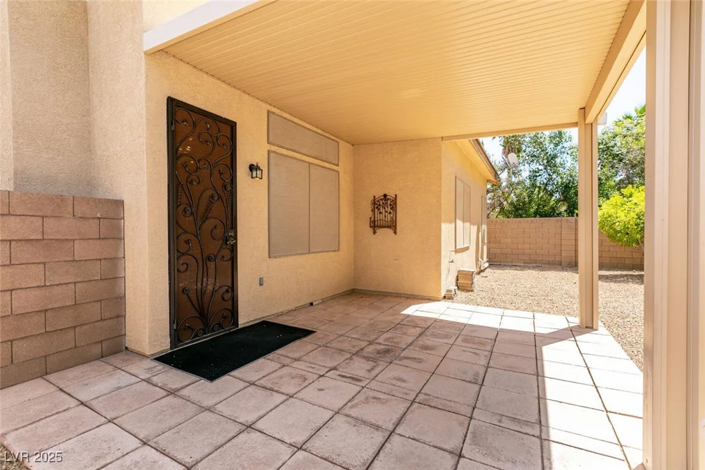 9025 Rusty Rifle, Las Vegas, NV 89143
