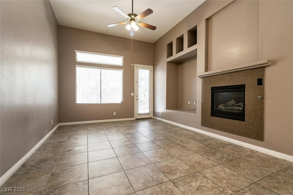 9025 Rusty Rifle, Las Vegas, NV 89143