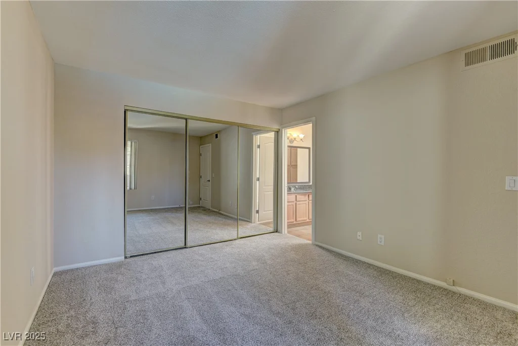 3145 Flamingo, Las Vegas, NV 89121