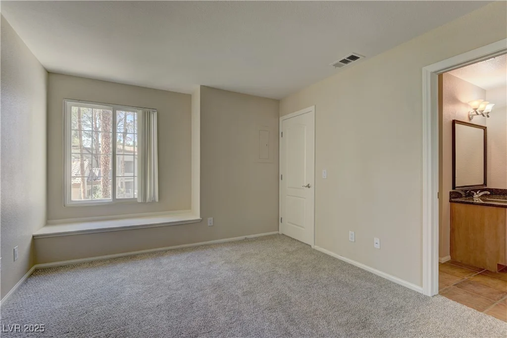 3145 Flamingo, Las Vegas, NV 89121