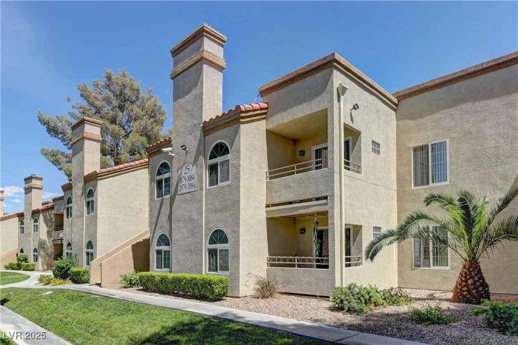 3145 Flamingo, Las Vegas, NV 89121
