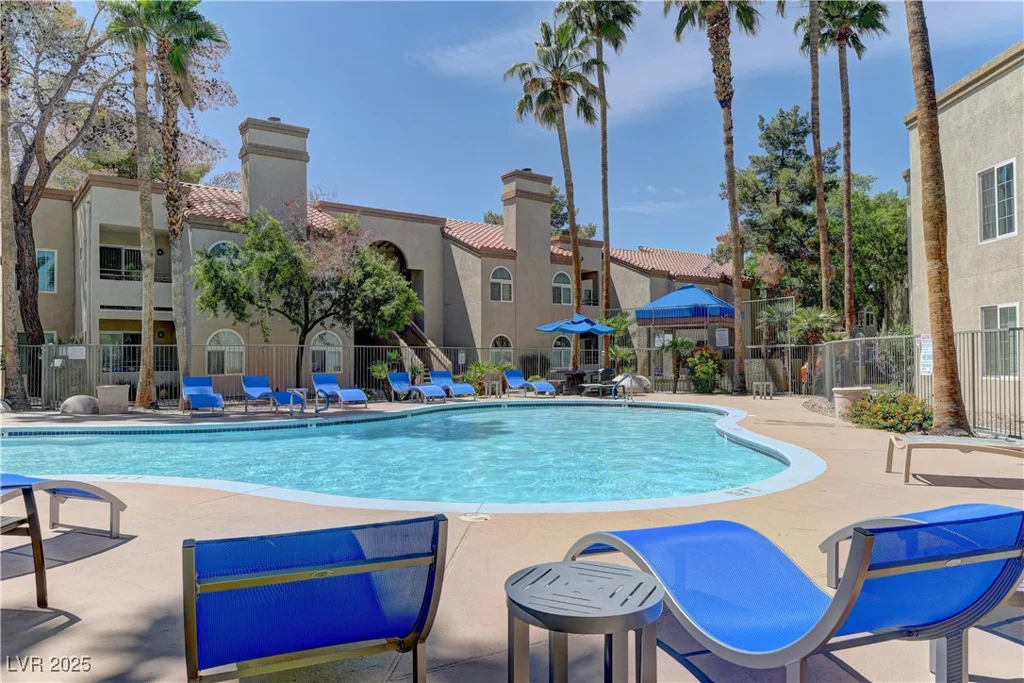 3145 Flamingo, Las Vegas, NV 89121