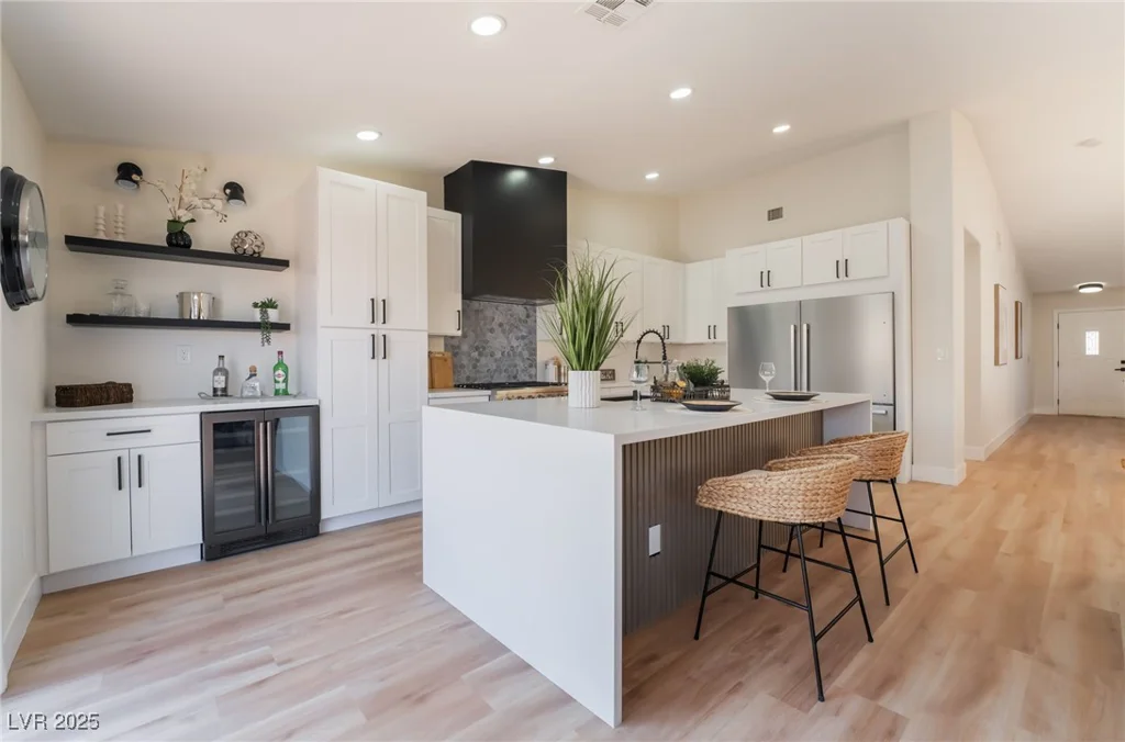 9705 Standard, Las Vegas, NV 89129