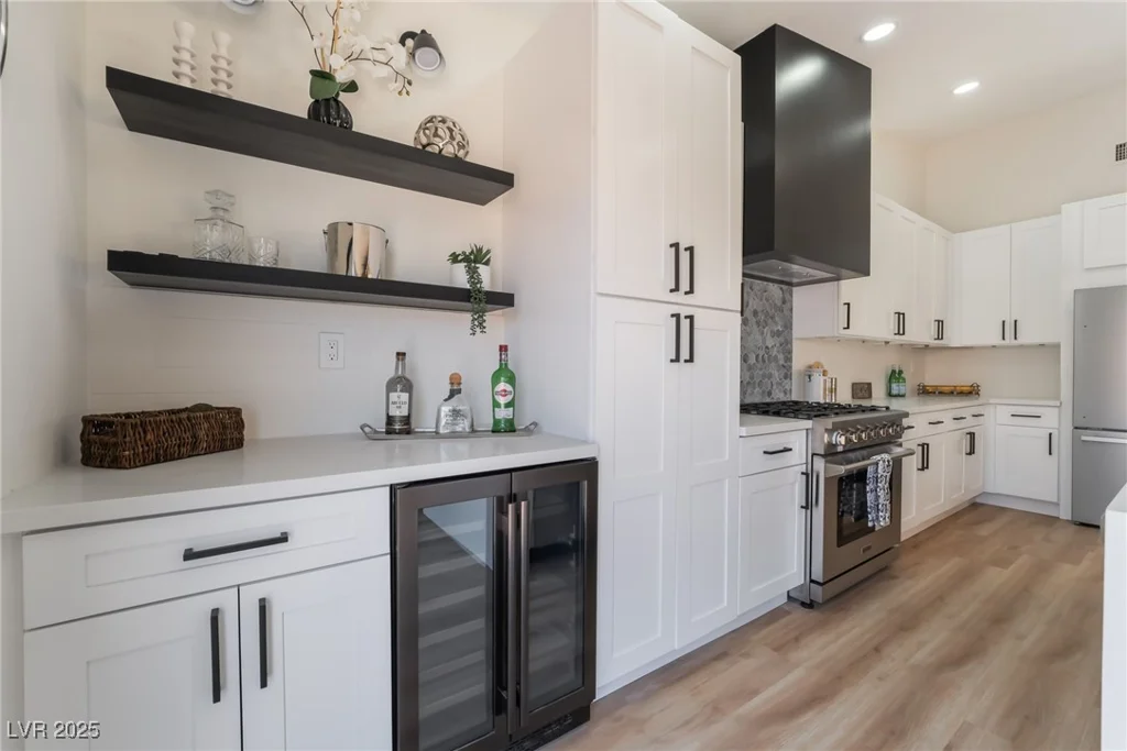 9705 Standard, Las Vegas, NV 89129