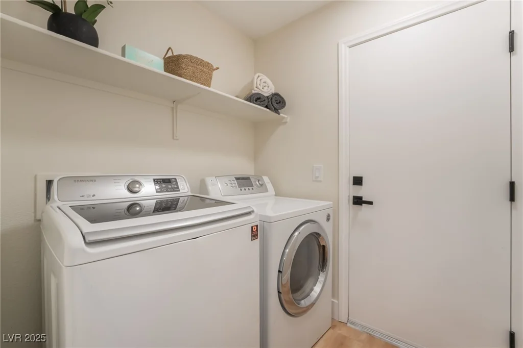 9705 Standard, Las Vegas, NV 89129