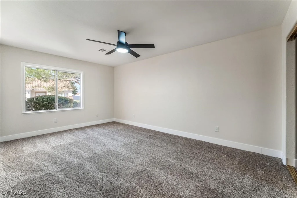 9705 Standard, Las Vegas, NV 89129