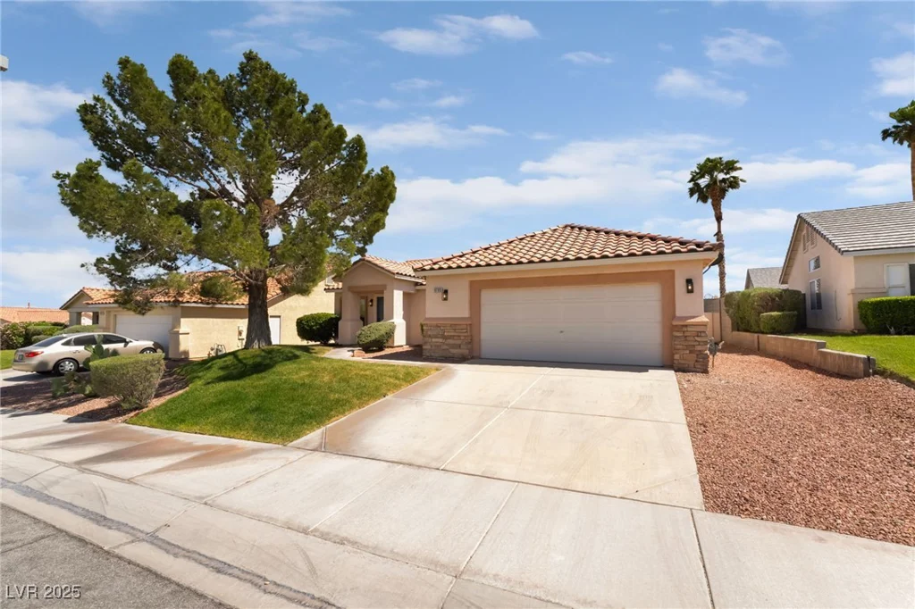 9705 Standard, Las Vegas, NV 89129