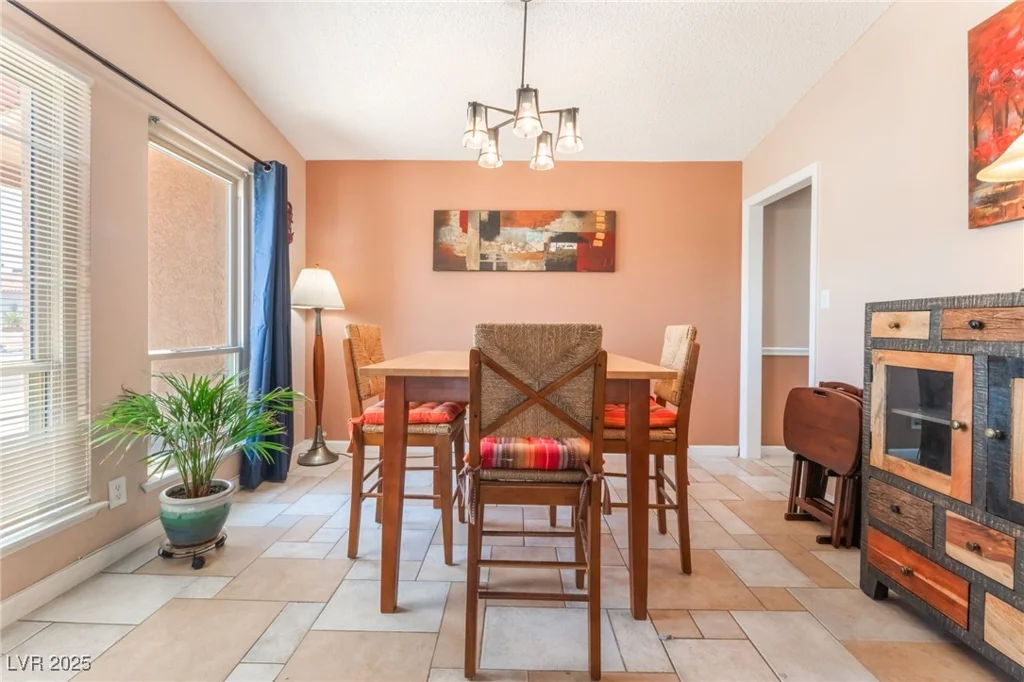 8700 Isola, Las Vegas, NV 89117