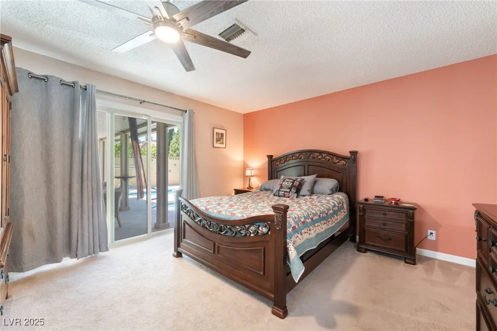 8700 Isola, Las Vegas, NV 89117