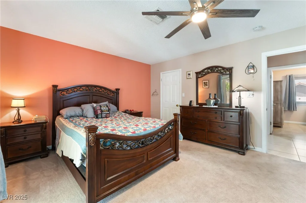 8700 Isola, Las Vegas, NV 89117