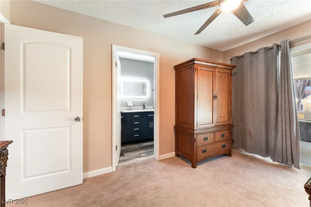 8700 Isola, Las Vegas, NV 89117