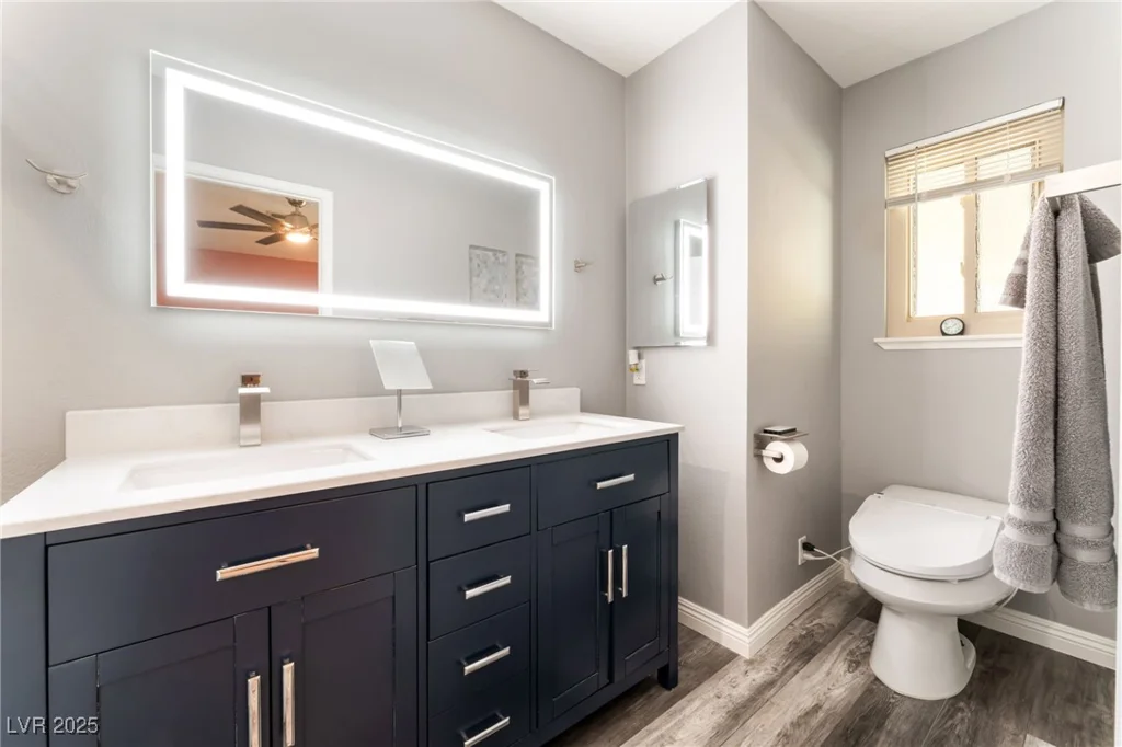 8700 Isola, Las Vegas, NV 89117