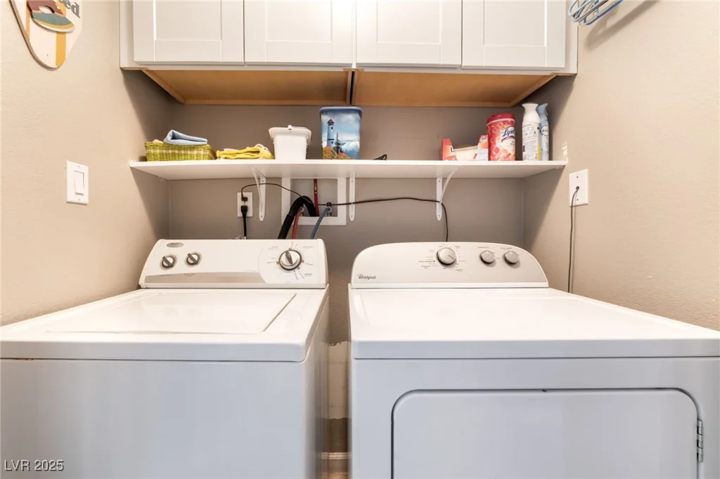 8700 Isola, Las Vegas, NV 89117