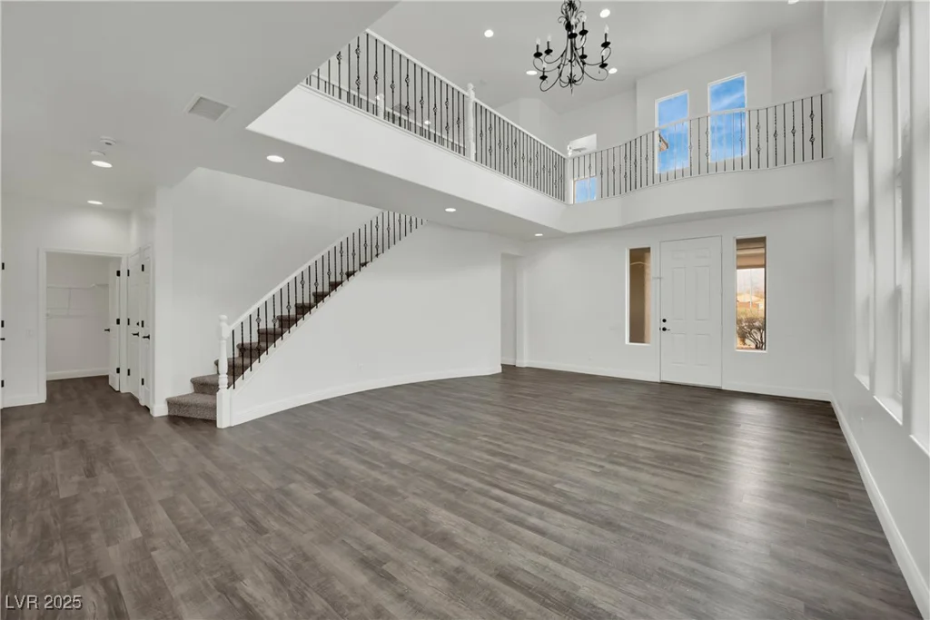 3221 Birdwatcher, North Las Vegas, NV 89084