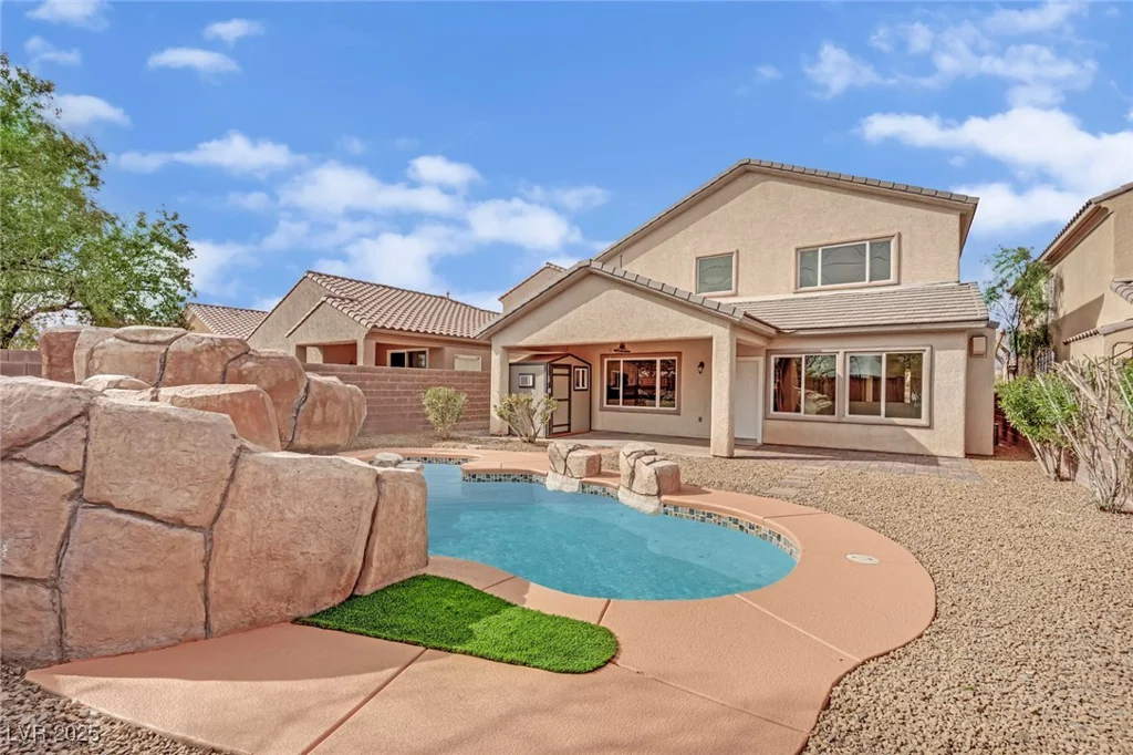 3221 Birdwatcher, North Las Vegas, NV 89084