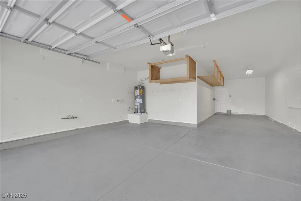 3221 Birdwatcher, North Las Vegas, NV 89084