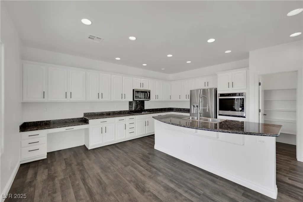 3221 Birdwatcher, North Las Vegas, NV 89084