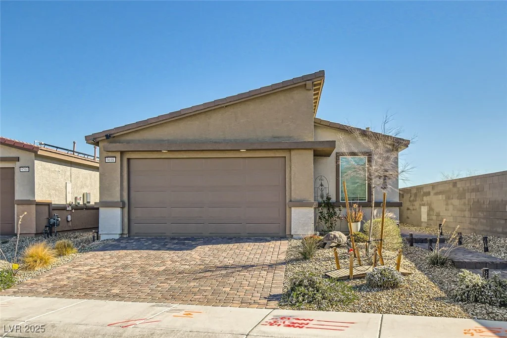 9698 Pacific Pine, Las Vegas, NV 89143