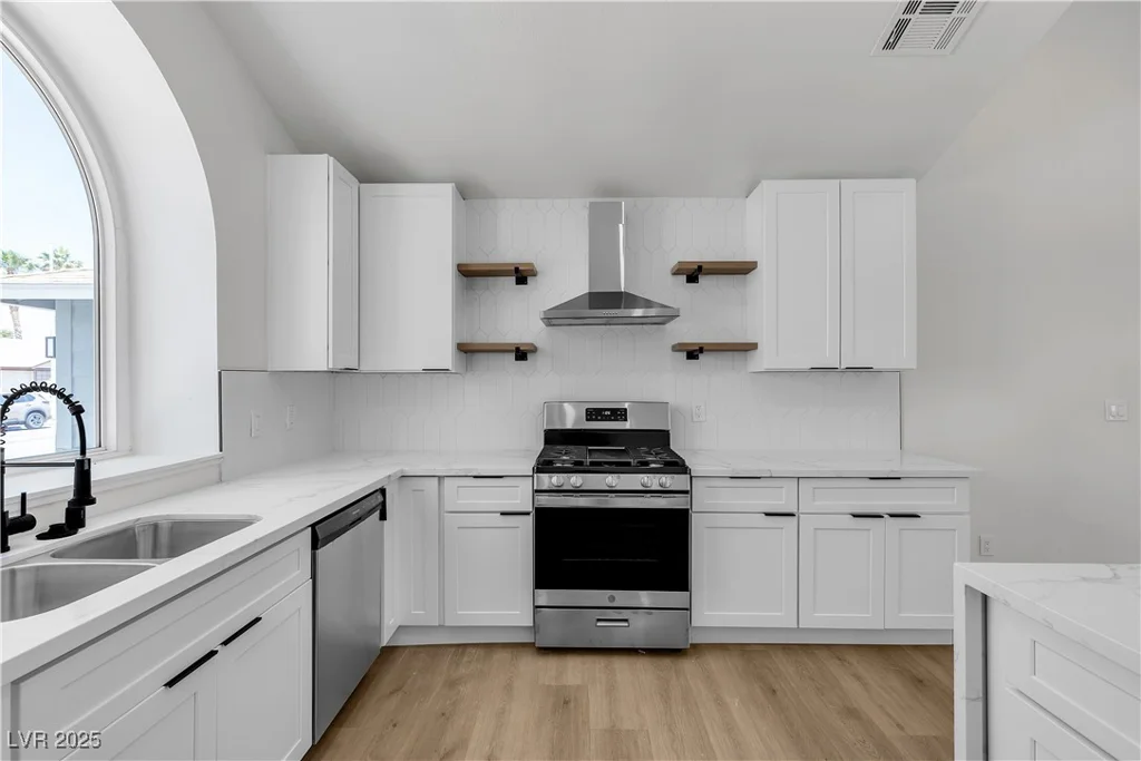 1638 Candice, Las Vegas, NV 89156