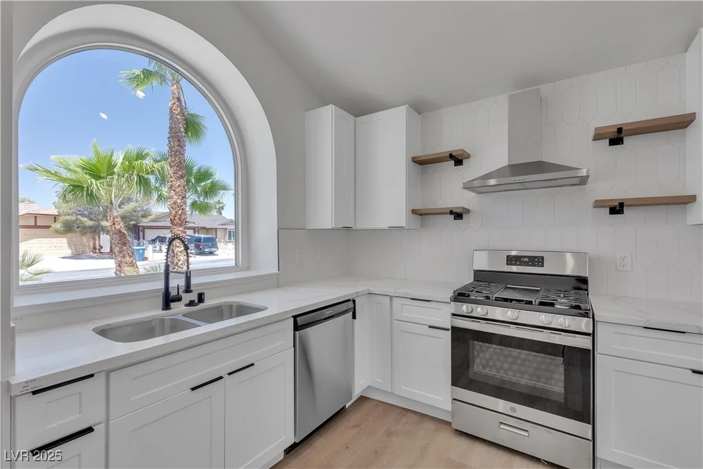 1638 Candice, Las Vegas, NV 89156