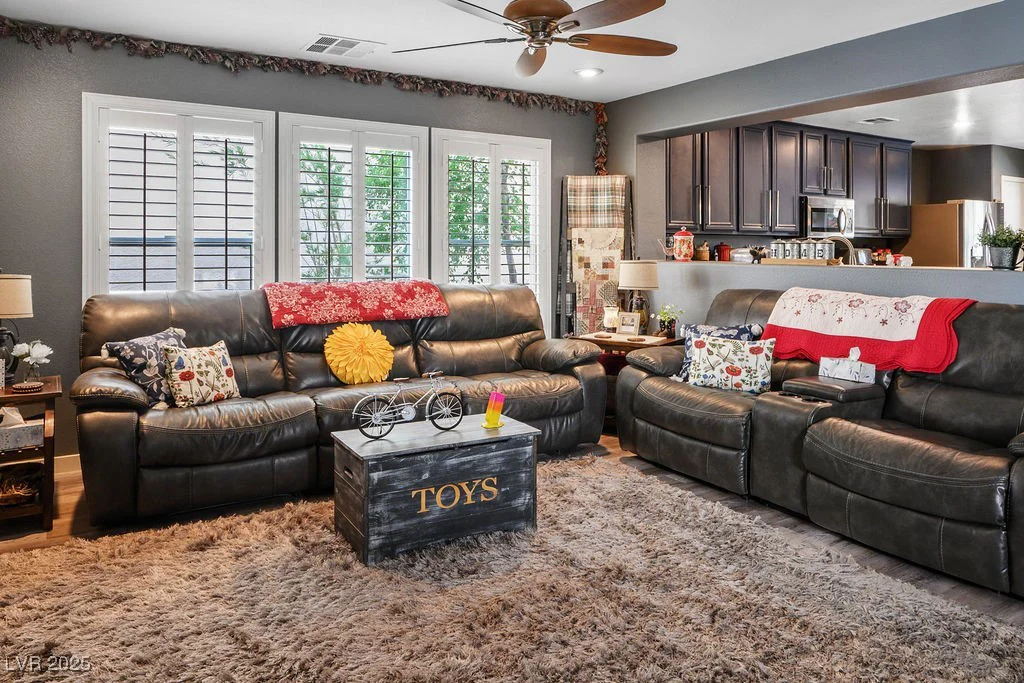 8884 Perfect Diamond, Las Vegas, NV 89129