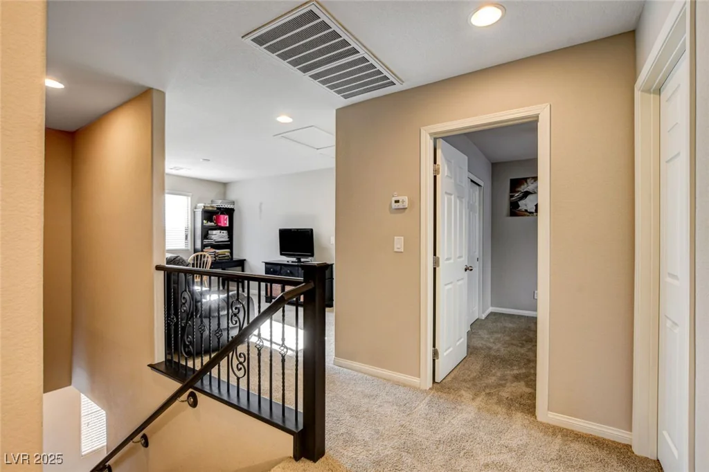9846 Sunriver Meadows, Las Vegas, NV 89148