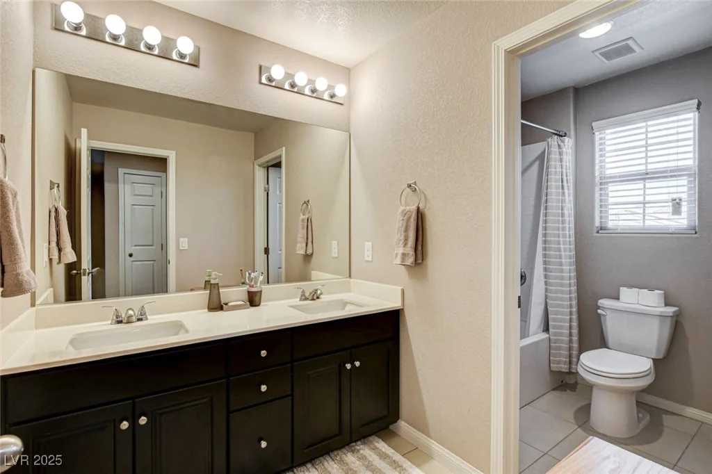 9846 Sunriver Meadows, Las Vegas, NV 89148