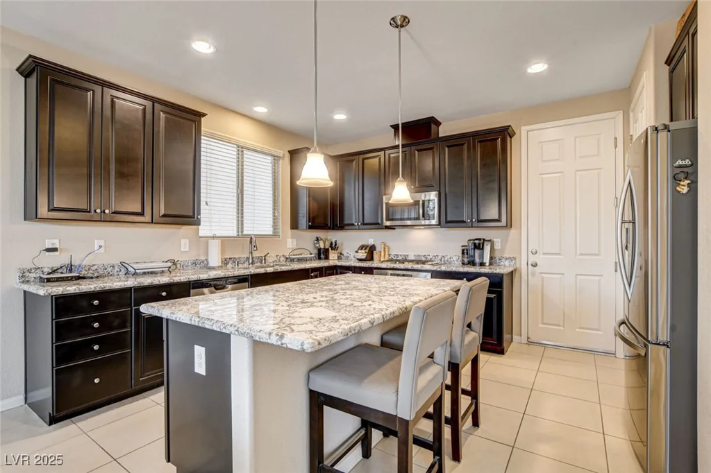 9846 Sunriver Meadows, Las Vegas, NV 89148