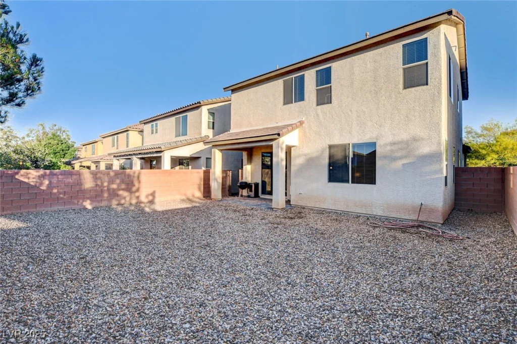 9846 Sunriver Meadows, Las Vegas, NV 89148