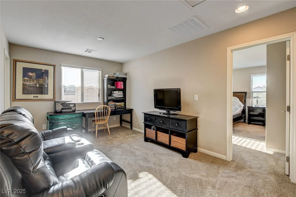 9846 Sunriver Meadows, Las Vegas, NV 89148