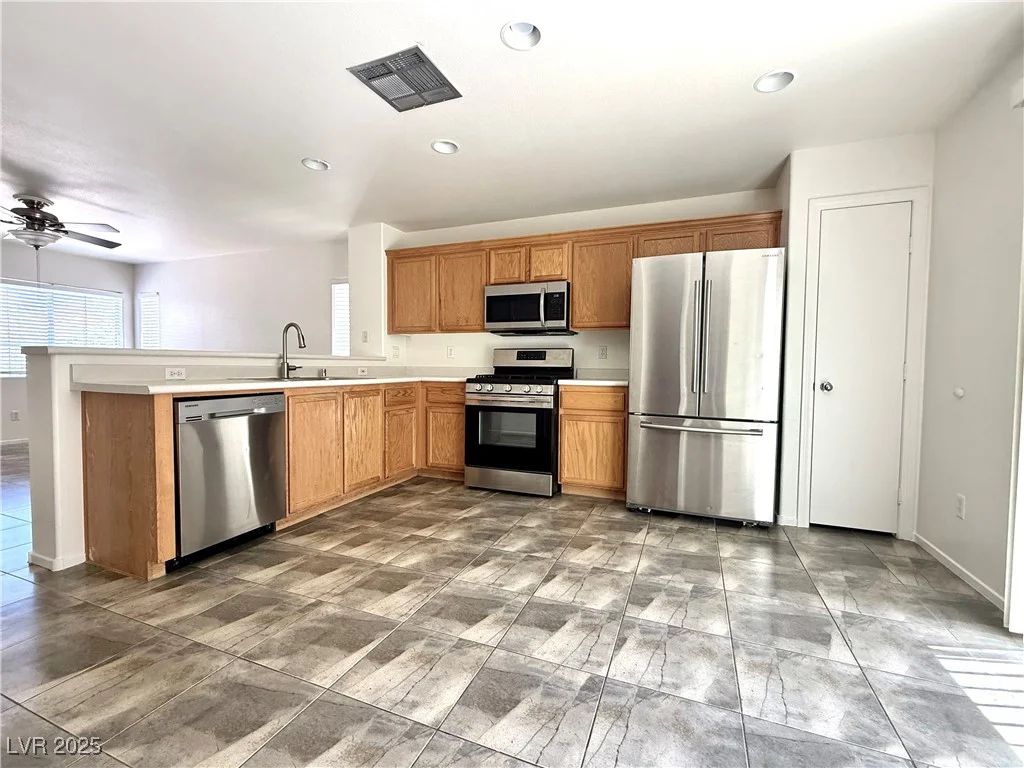 10381 Poker Alice, Las Vegas, NV 89129