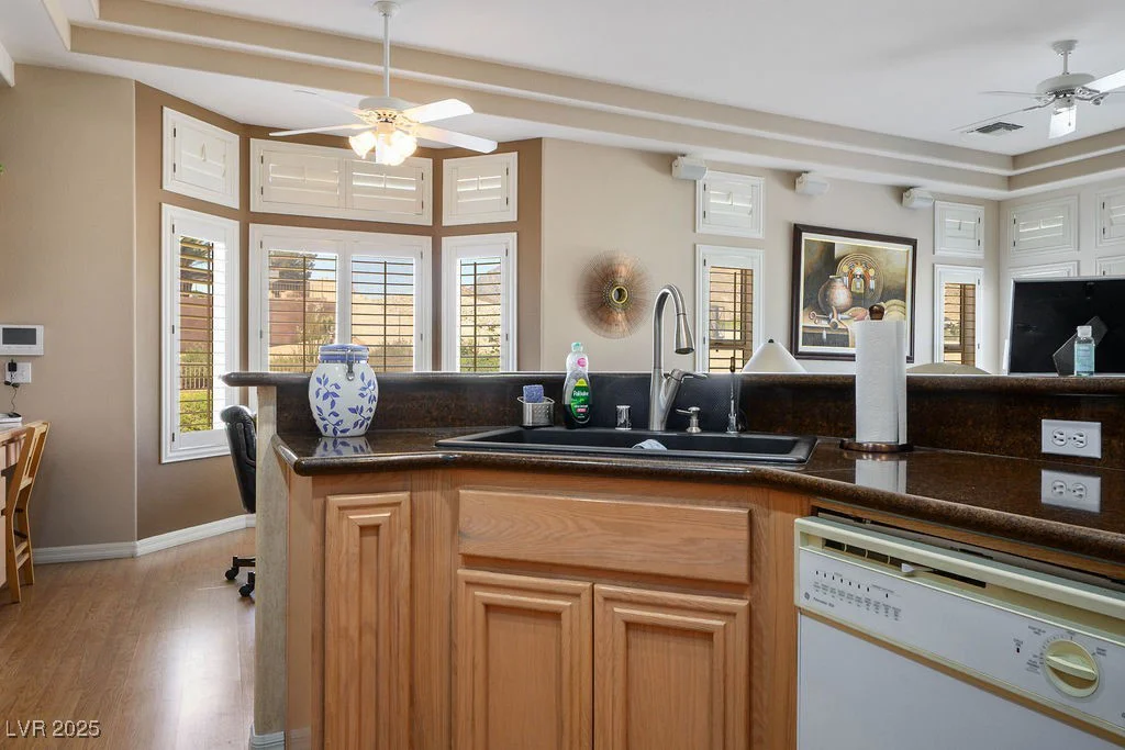 10720 Bennington, Las Vegas, NV 89134