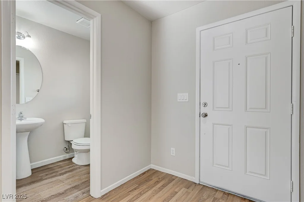 439 Royal Bridge, Las Vegas, NV 89178
