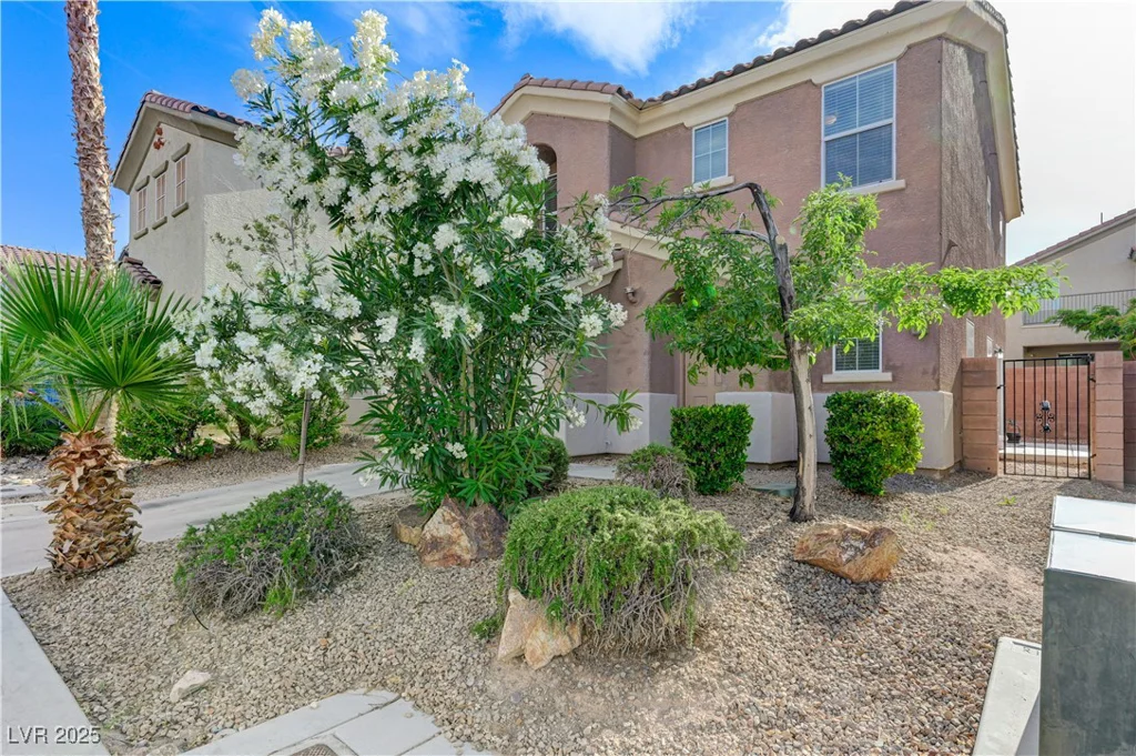 439 Royal Bridge, Las Vegas, NV 89178
