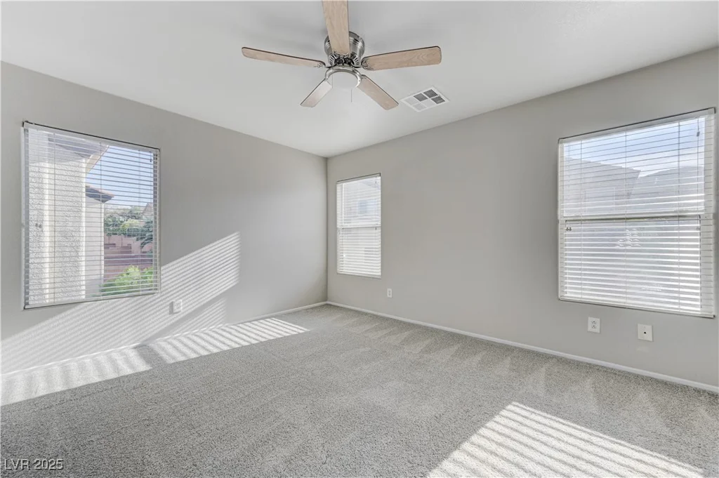 439 Royal Bridge, Las Vegas, NV 89178