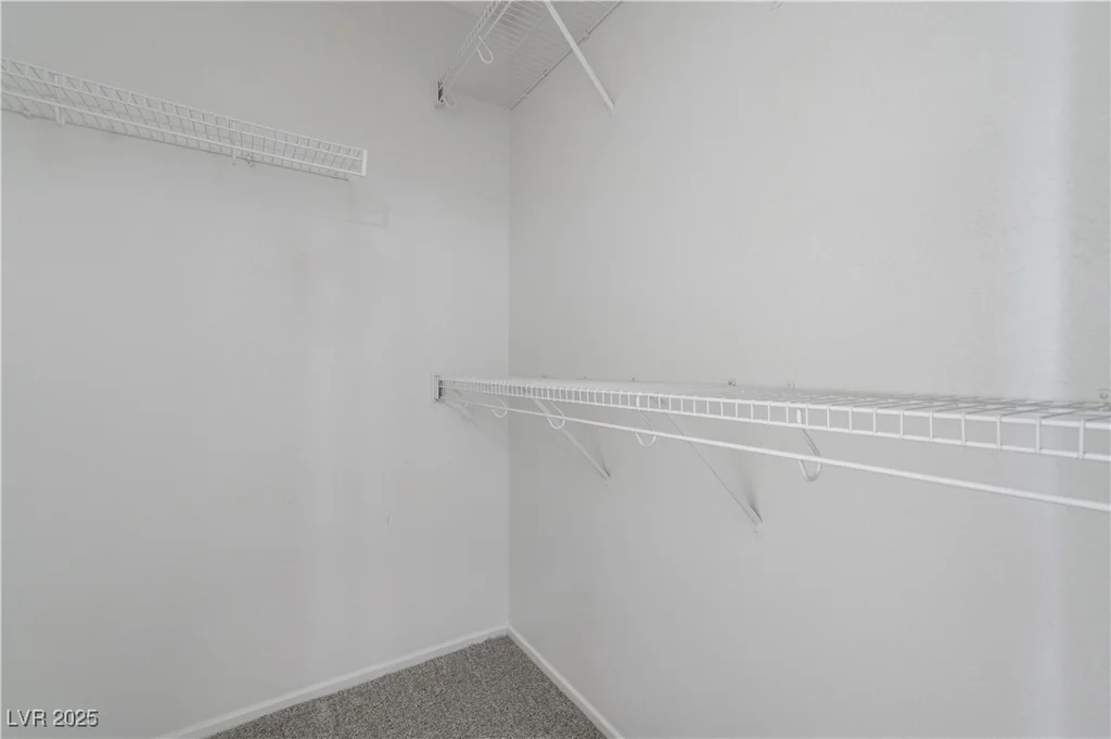 439 Royal Bridge, Las Vegas, NV 89178
