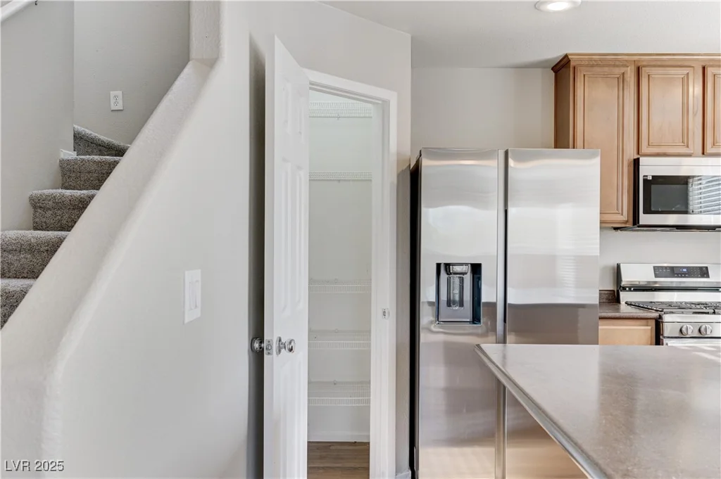 439 Royal Bridge, Las Vegas, NV 89178