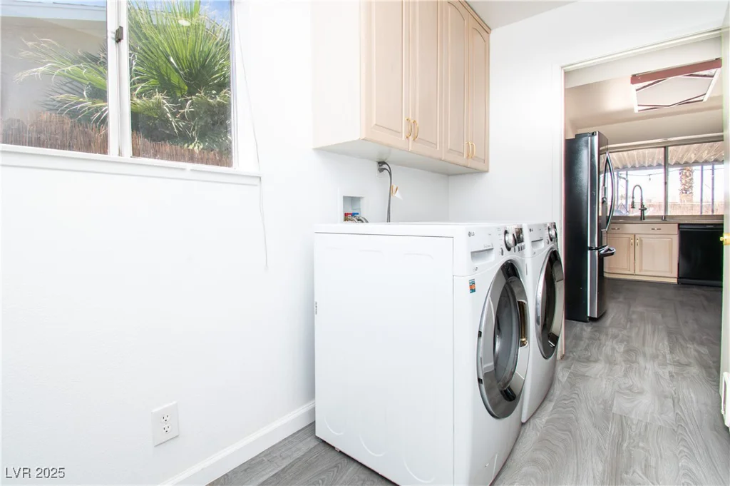 4742 Monterrey, Las Vegas, NV 89121