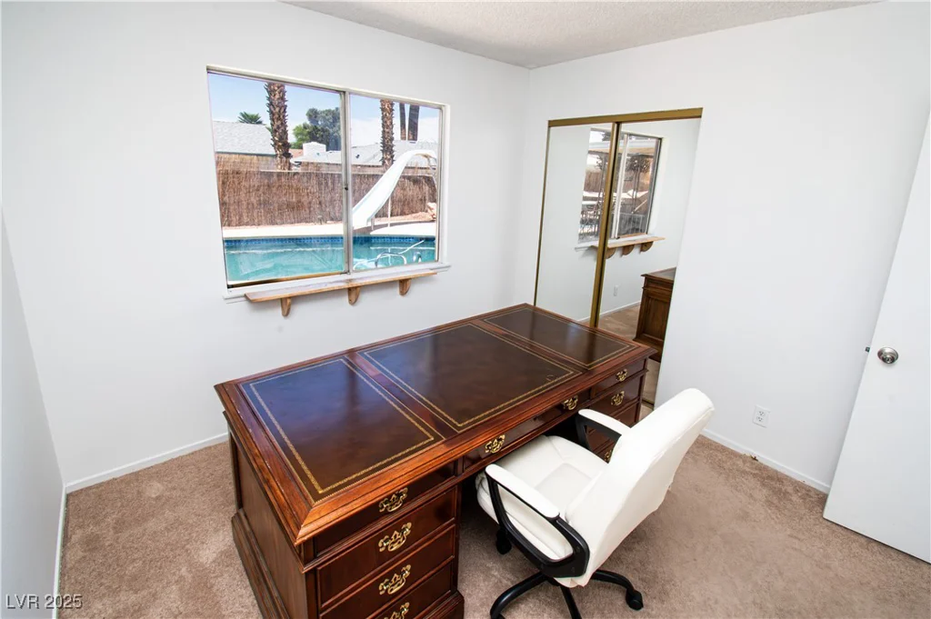 4742 Monterrey, Las Vegas, NV 89121
