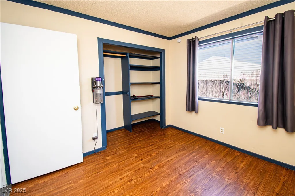 4742 Monterrey, Las Vegas, NV 89121