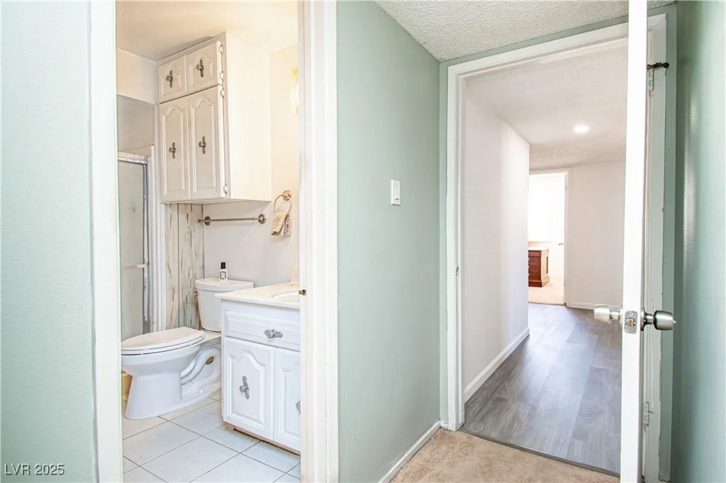 4742 Monterrey, Las Vegas, NV 89121