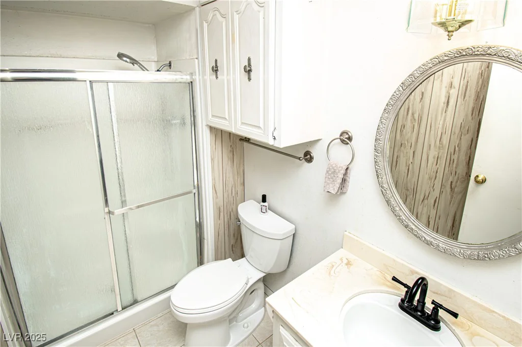 4742 Monterrey, Las Vegas, NV 89121